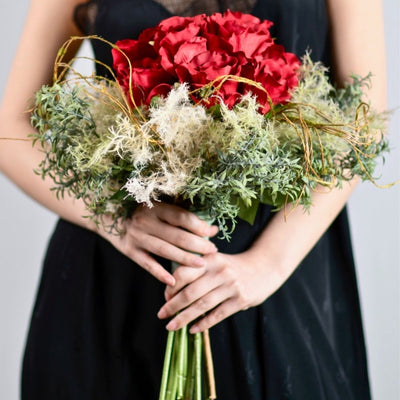 ブーケ　ウェディング　結婚式　花　フラワー　フラワーアイテム　HanaSakie　花束　赤　カーキ　スモークツリー　ローズマリー　バラ